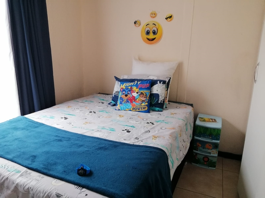 2 Bedroom Property for Sale in Tlhabane West North West